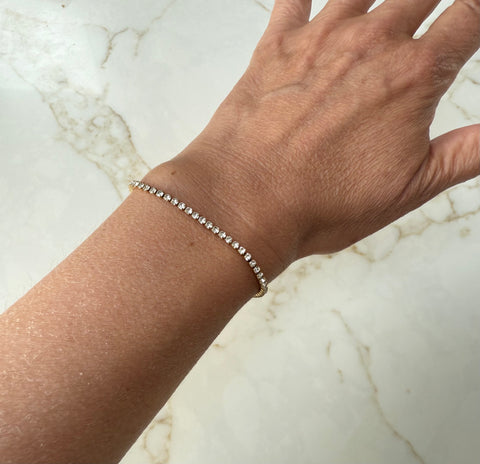 CZ Tennis Bracelet 17cm in Gold