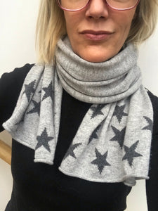 100% Pure Cashmere Star Scarf in Light Grey with Grey Stars