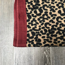Load image into Gallery viewer, Pure Cashmere Lightweight Leopard Print Scarf in Brown &amp; Red